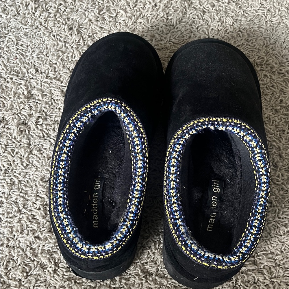 Madden Girl Black Slippers with Blue and Yellow Trim